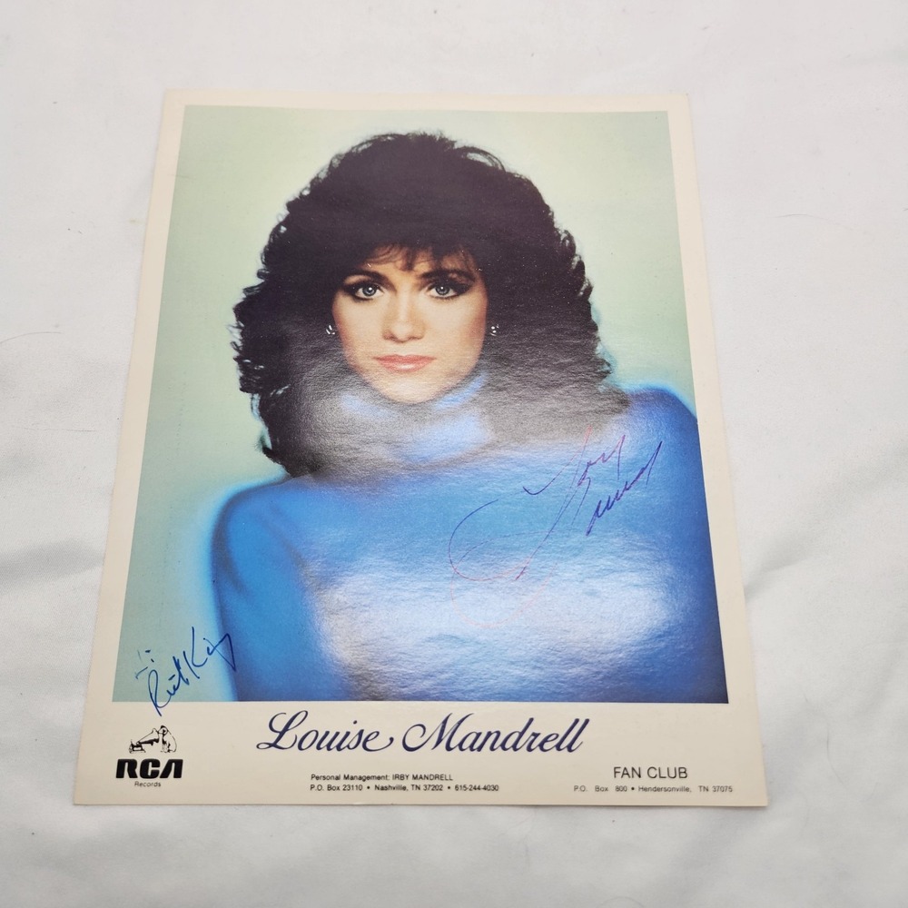 Autographed 8x10 Photo Louise Mandrell American country music singer‎ Fan Club